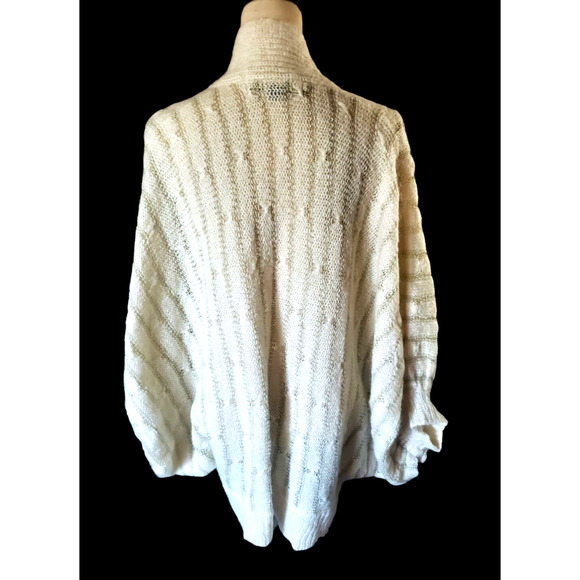 Twinkle by Wenlan Mohair Blend Ivory Open Front Batwing Sleeve Sweater M - Picture 3 of 5